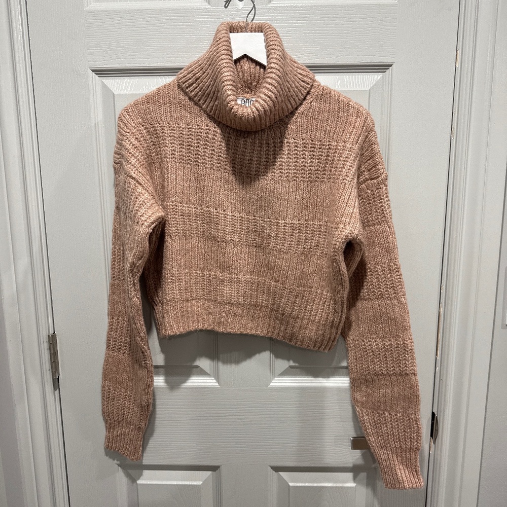 BDG Urban Outfitters Crop Sweater - Taupe Size M
